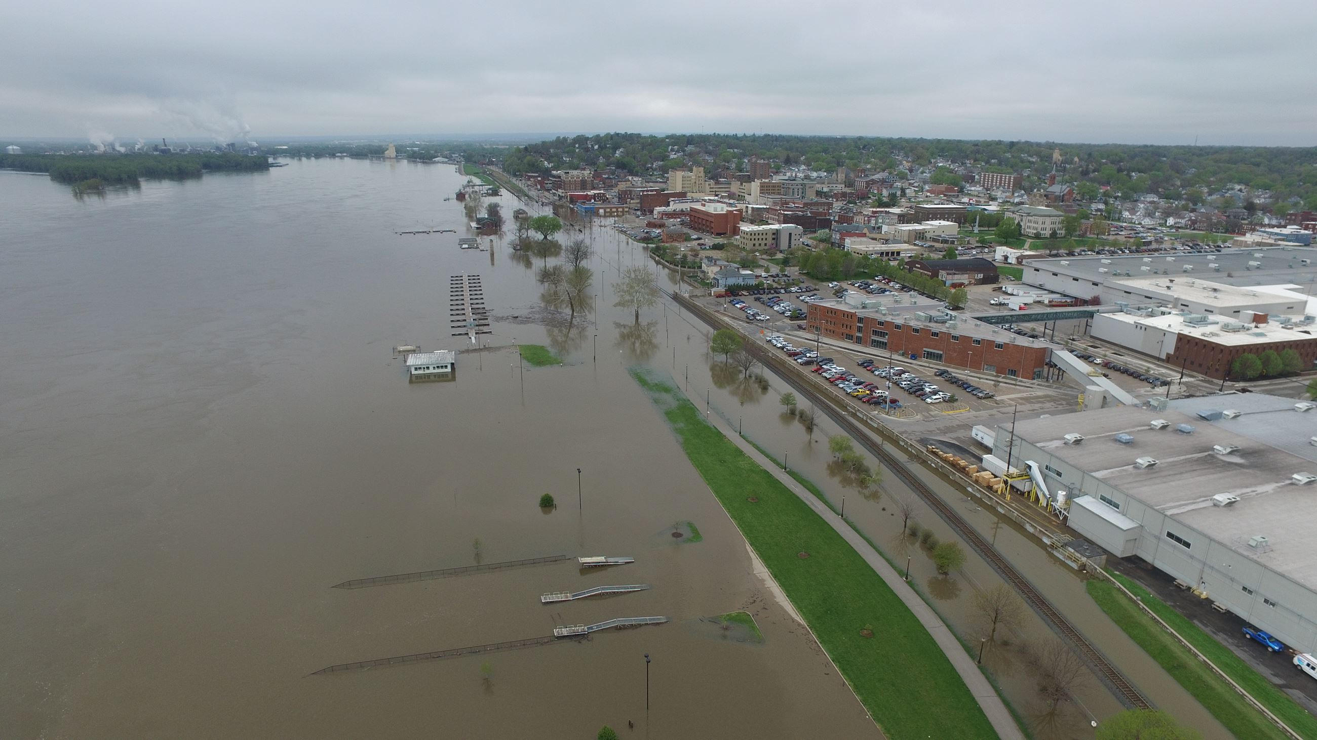 050119 Downtown Muscatine