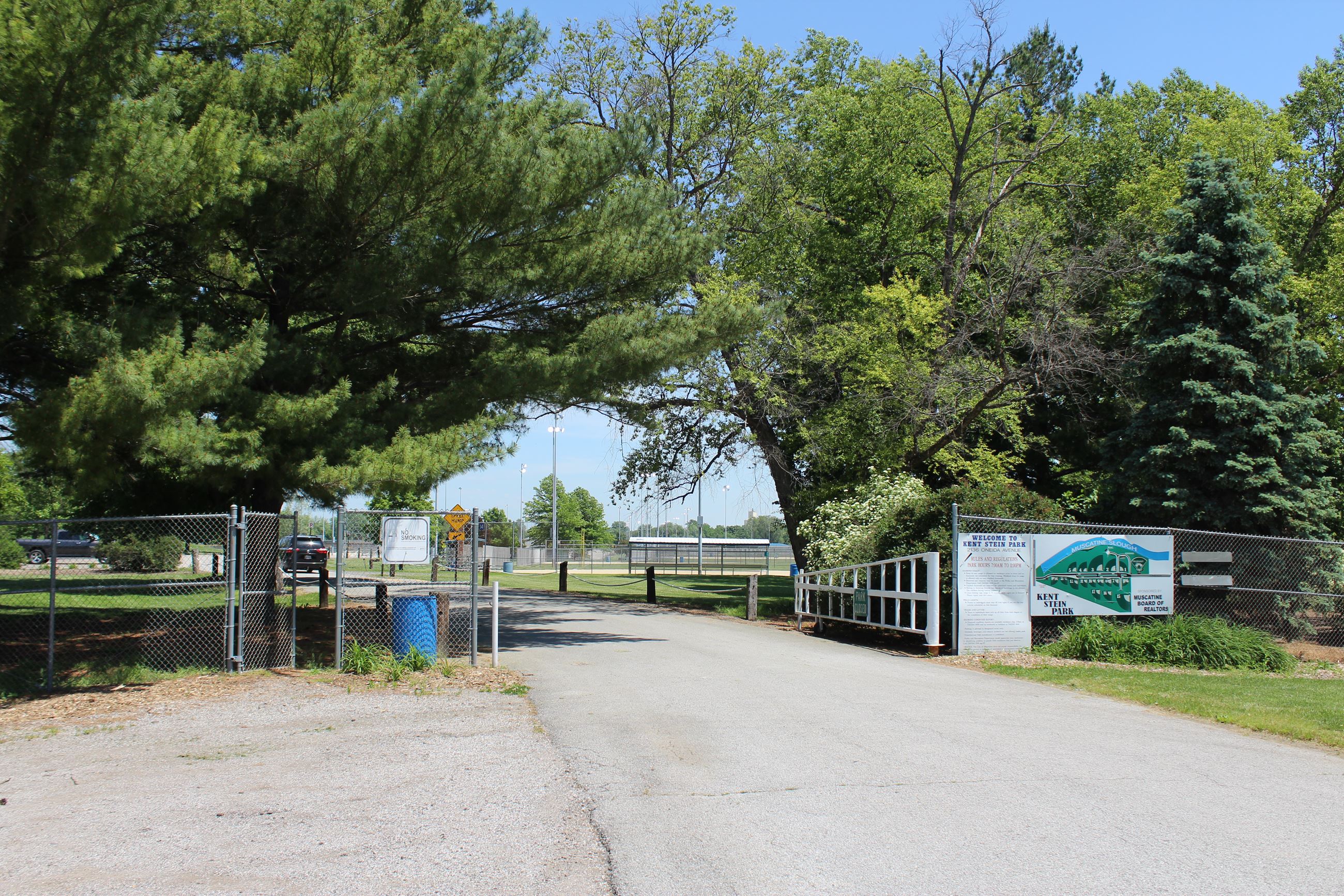060220 Kent Stein Park west entrance 001 (JPG)