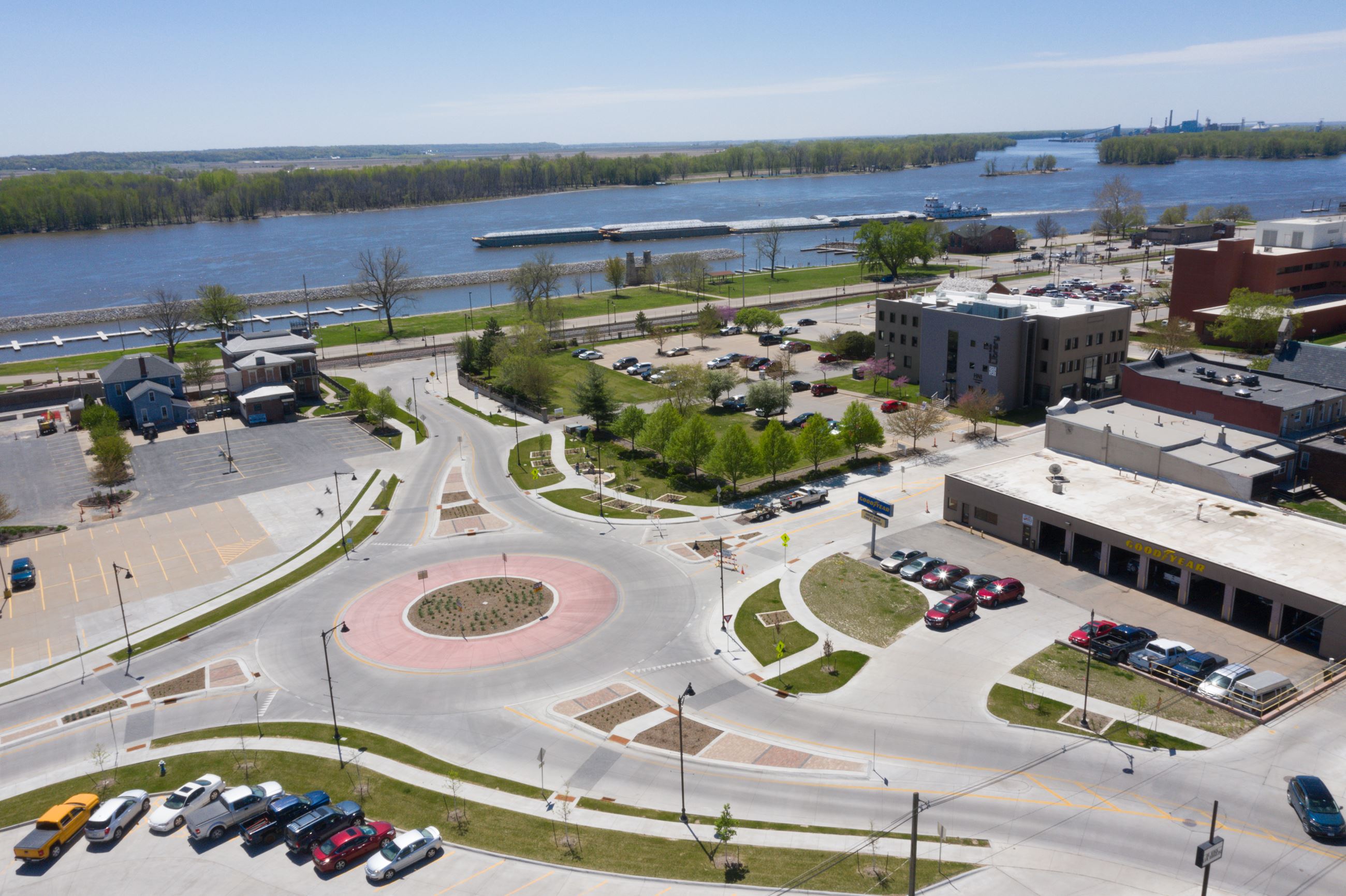 043021 Mulberry Roundabout aerial view 01 (1)_edited (JPG)