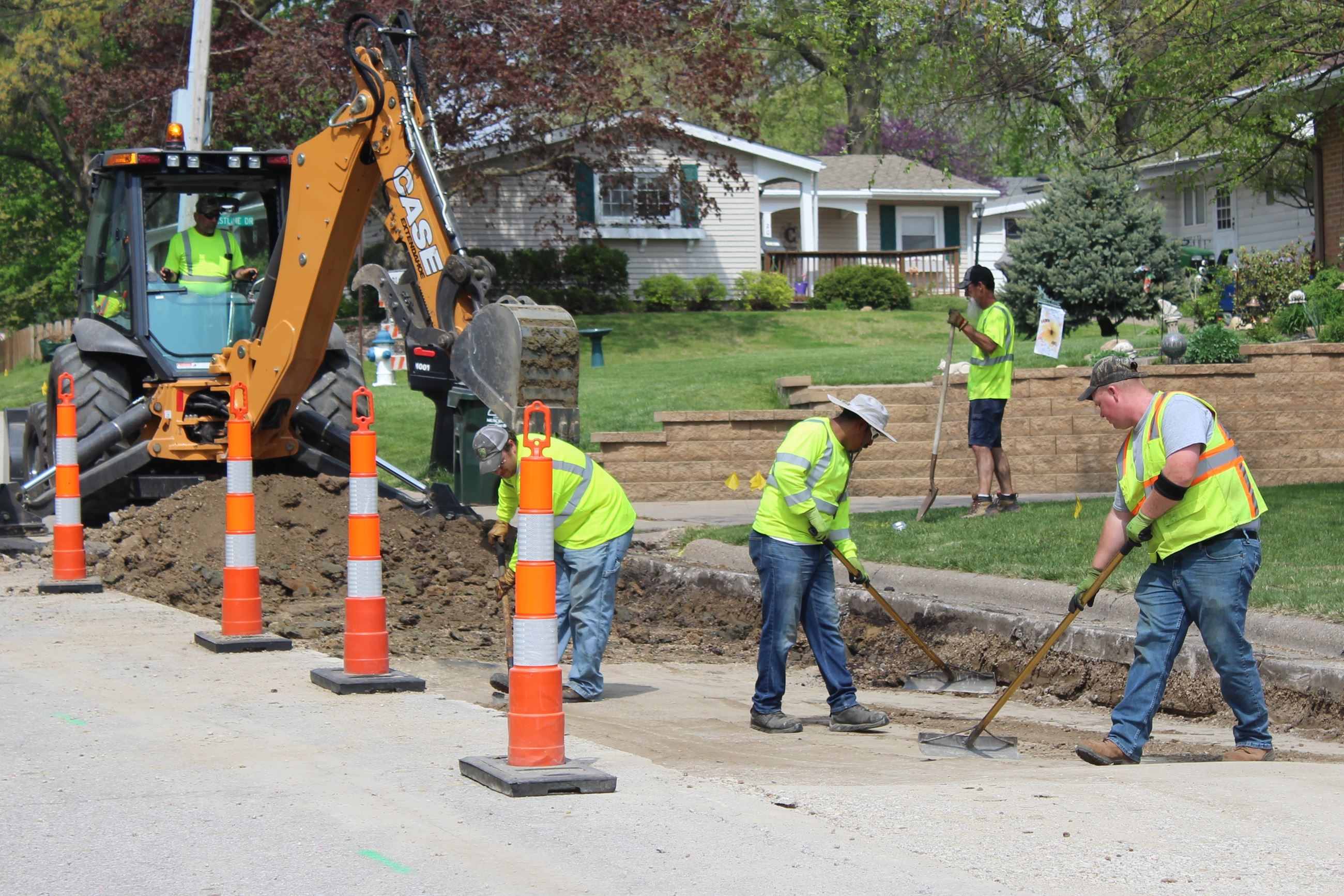 Asphalt Overlay project repairs to Robin Road repairs (JPG)