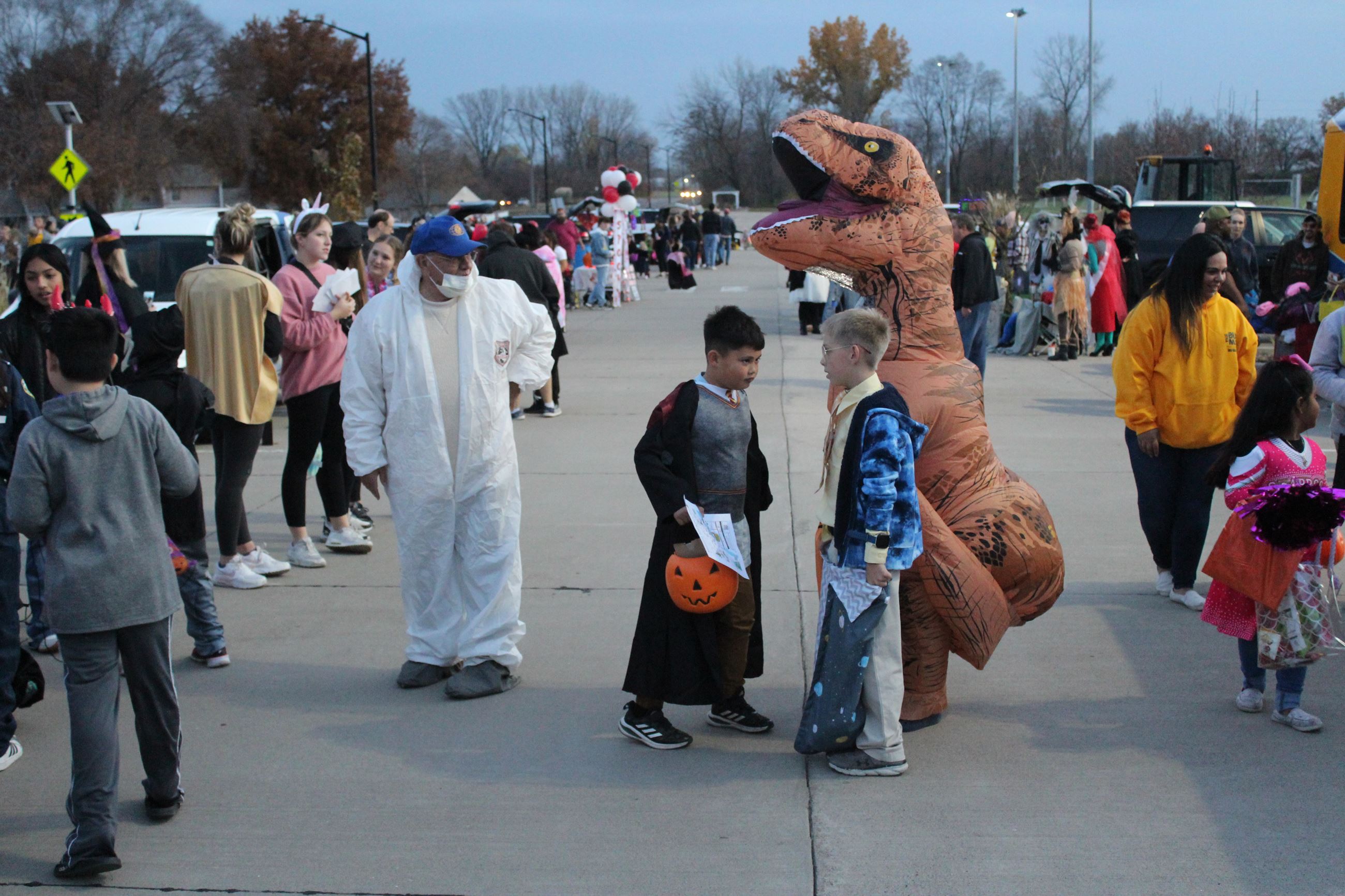 103022 City Trunk or Treat 010 (JPG)