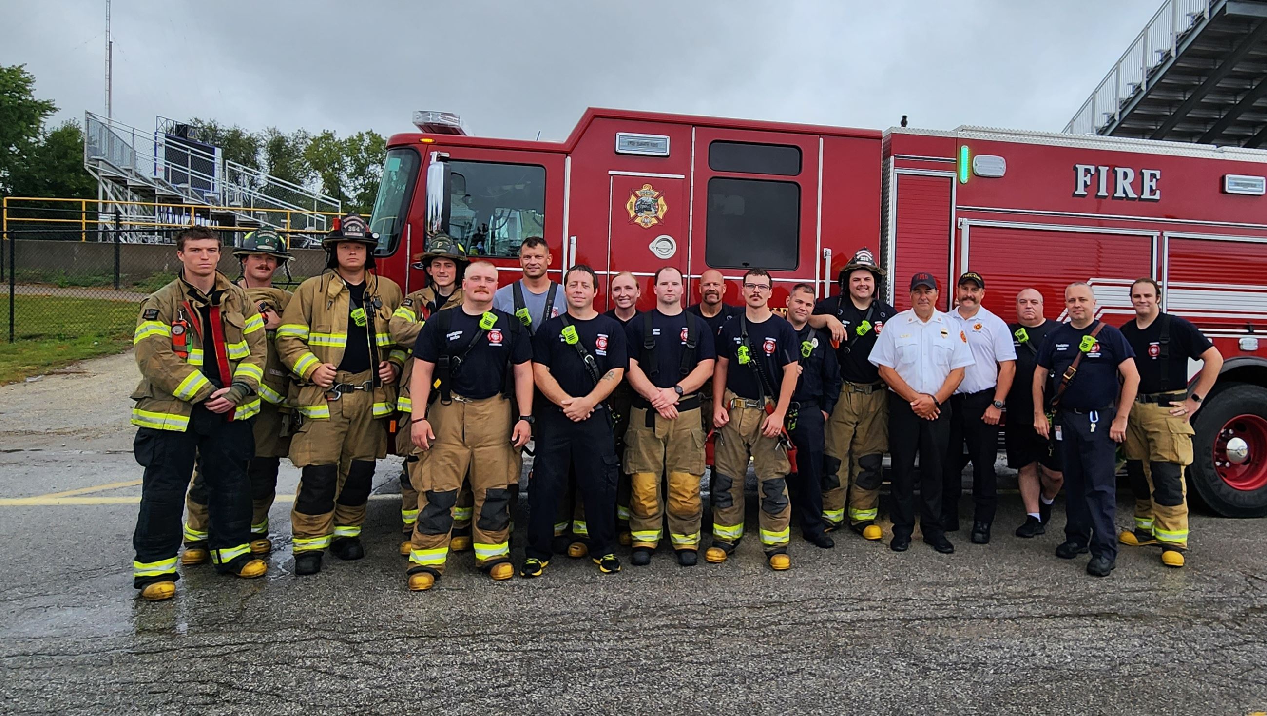 091123 Muscatine Stair Climb - Mucatine FD 001