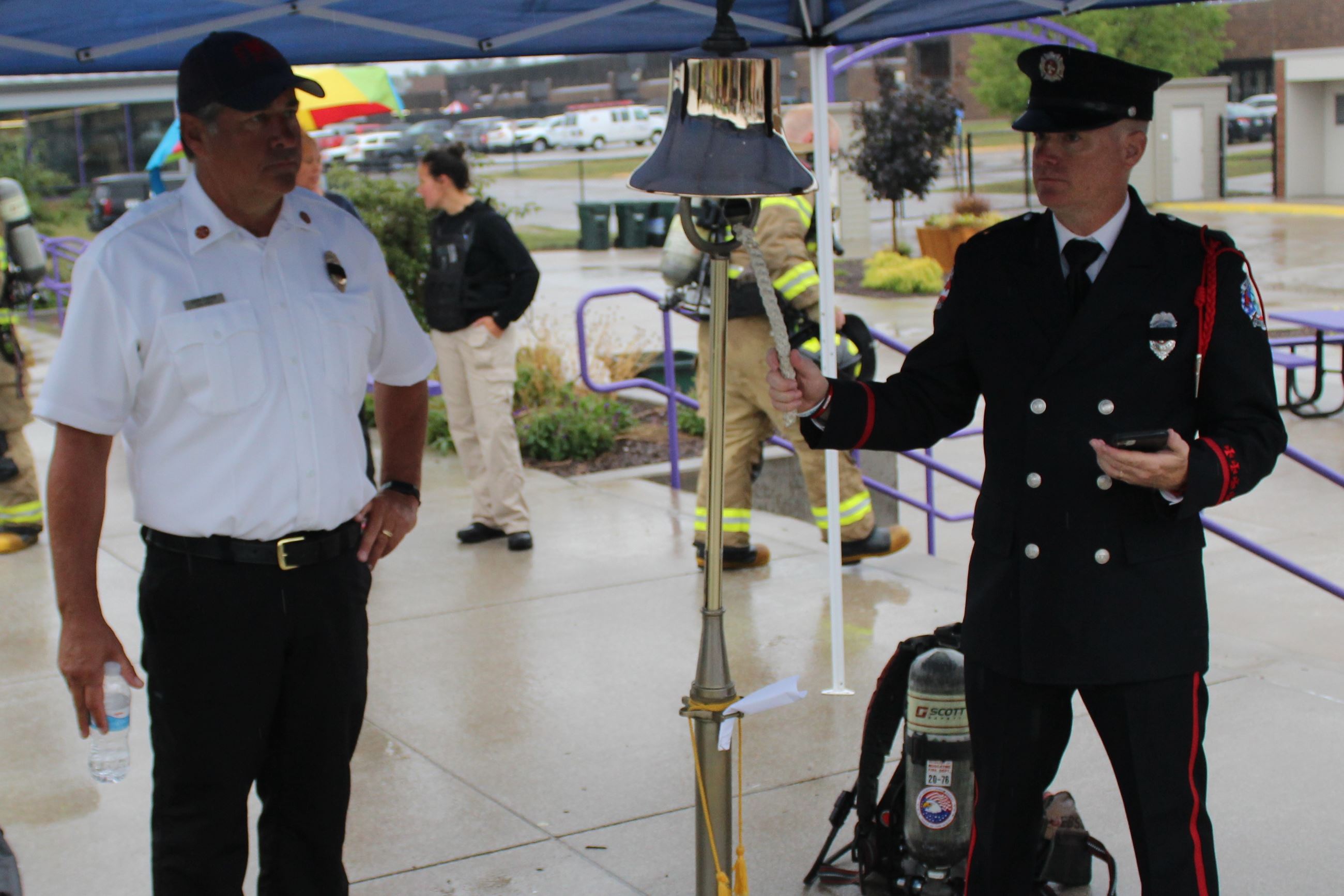091123 Muscatine Stair Climb 002 = First Bell Rung
