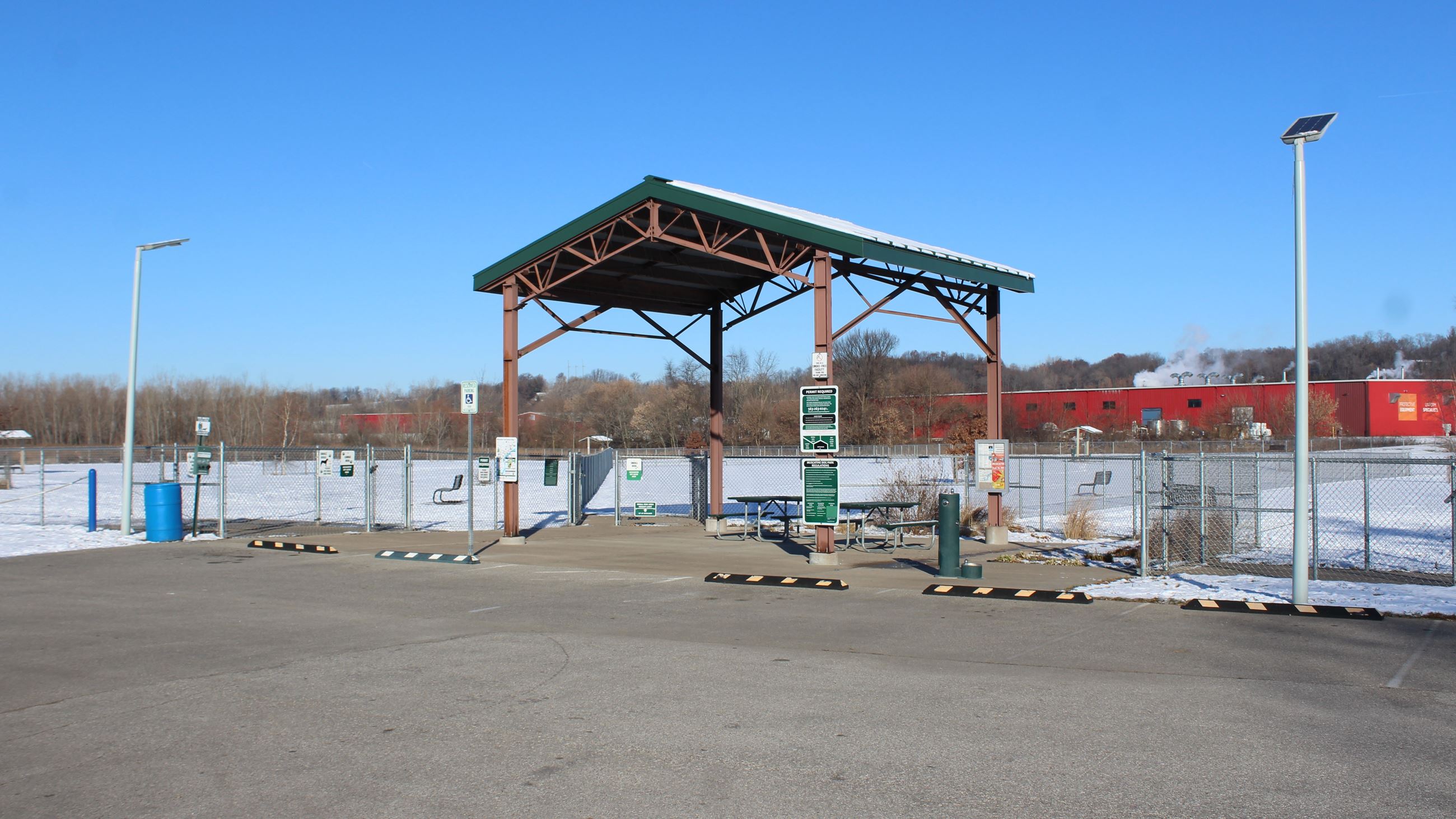 Muscatine Dog Park 101 - Winter (JPG) 11-29-23 