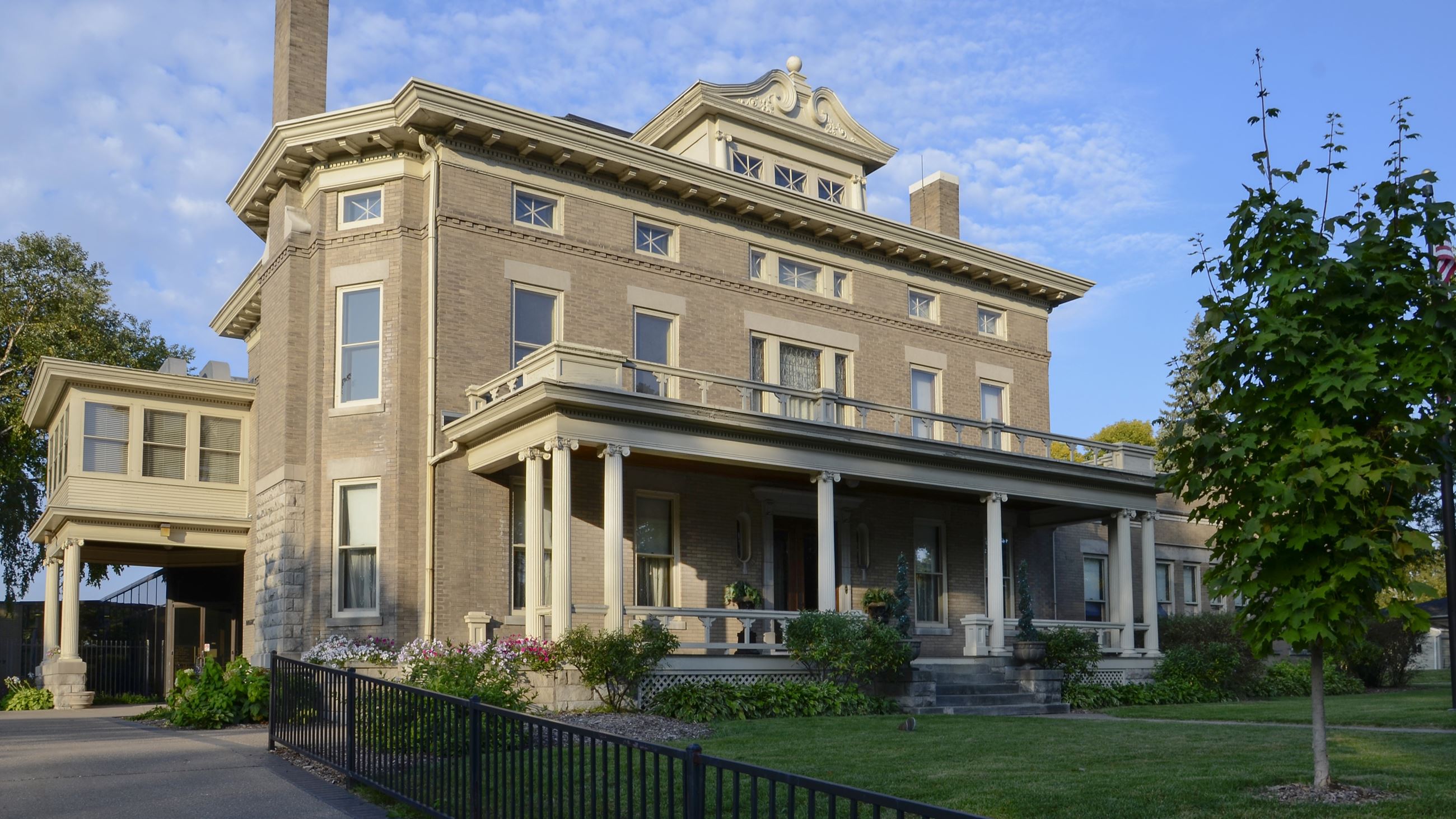 art center092614_004_finished Opens in new window