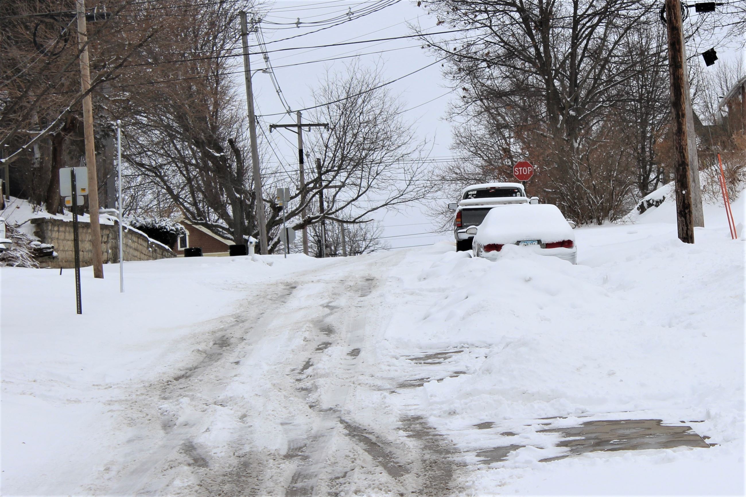 012721 Snow Removal Parked Cars